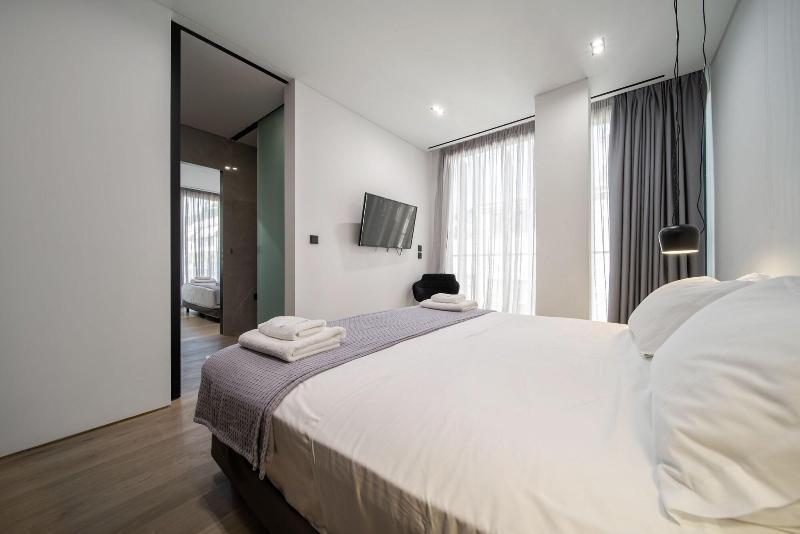 The Duke Boutique Suites Атина Екстериор снимка