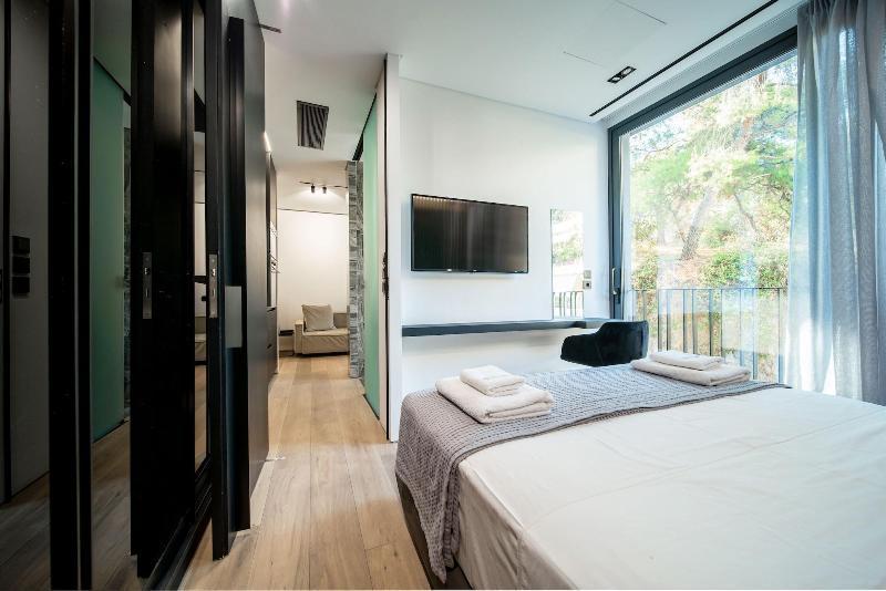 The Duke Boutique Suites Атина Екстериор снимка