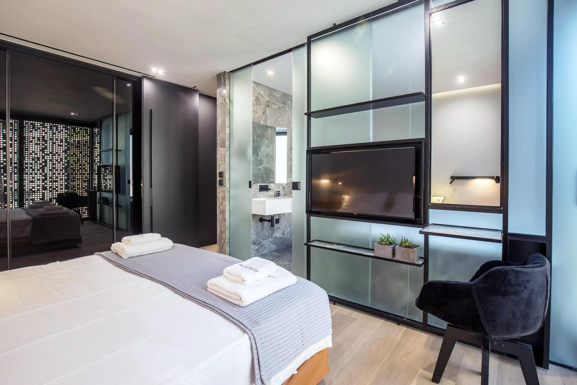 The Duke Boutique Suites Атина Стая снимка