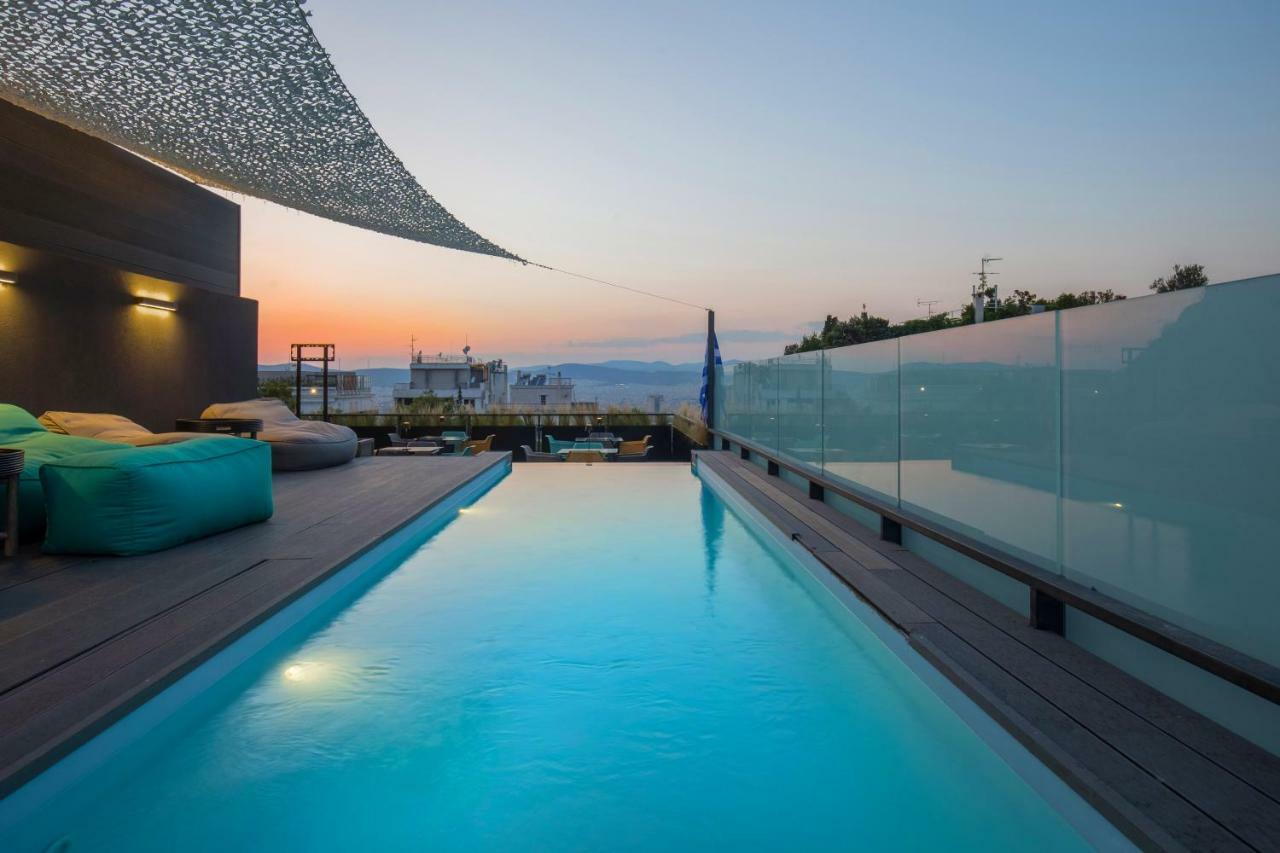 The Duke Boutique Suites Атина Екстериор снимка