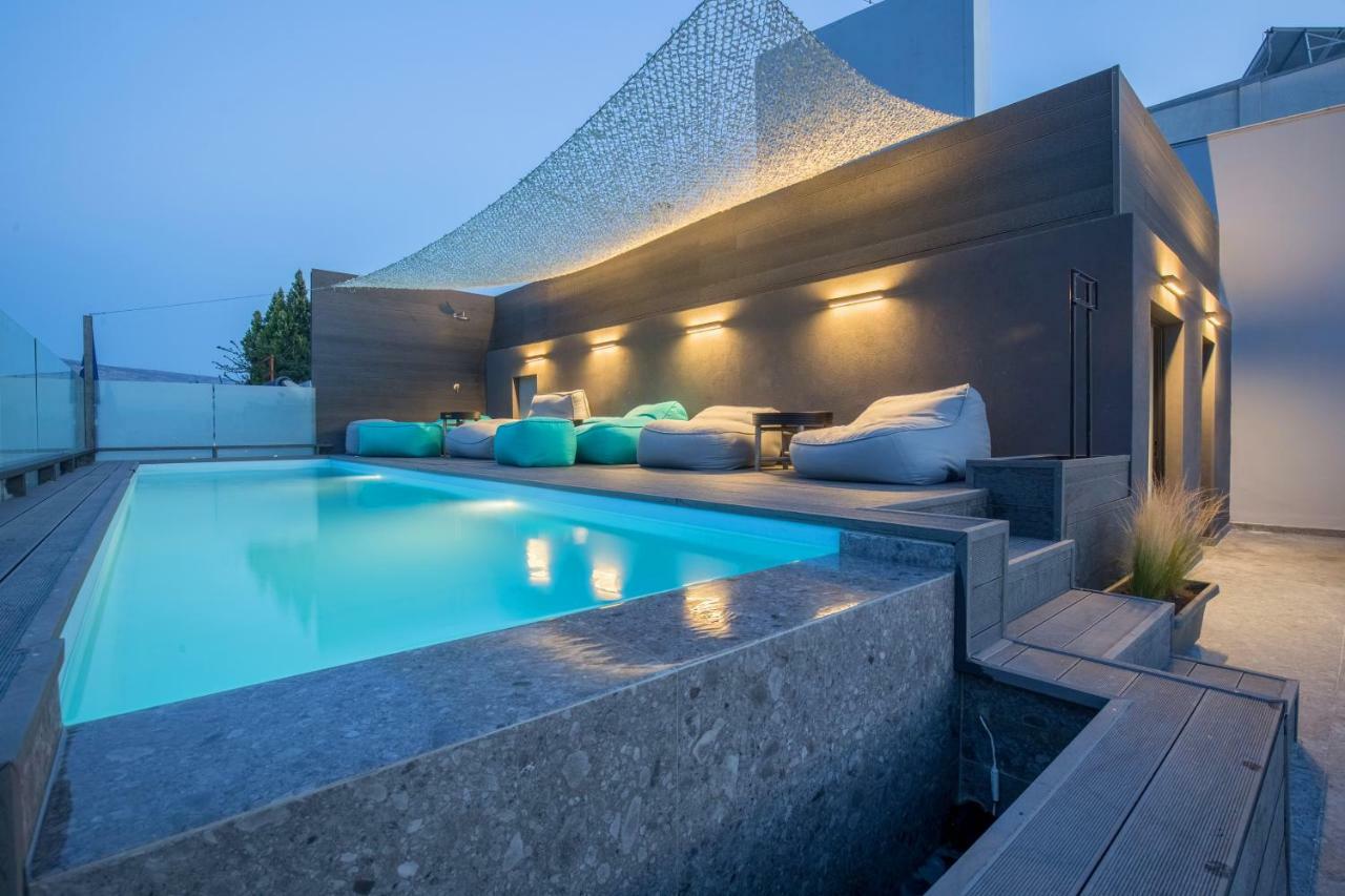 The Duke Boutique Suites Атина Екстериор снимка
