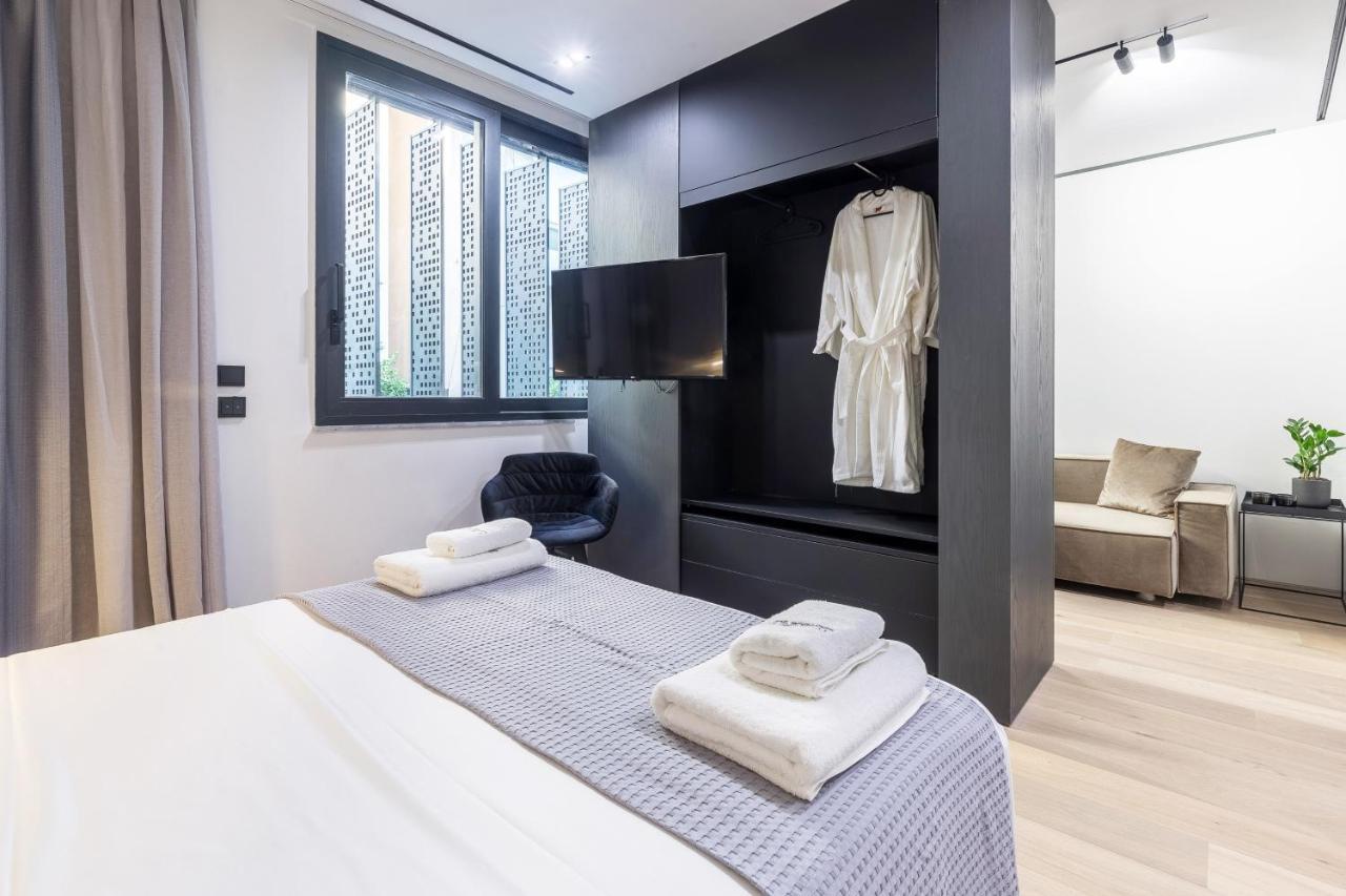 The Duke Boutique Suites Атина Екстериор снимка